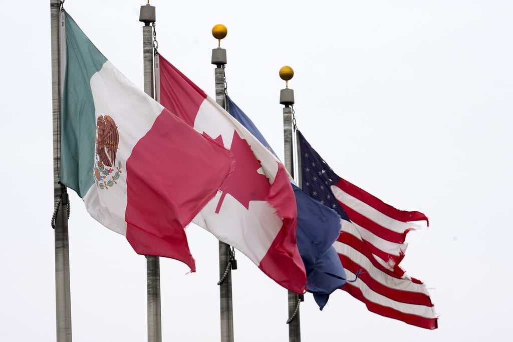Trump says 25% tariffs on Mexican, Canadian imports will start Tuesday