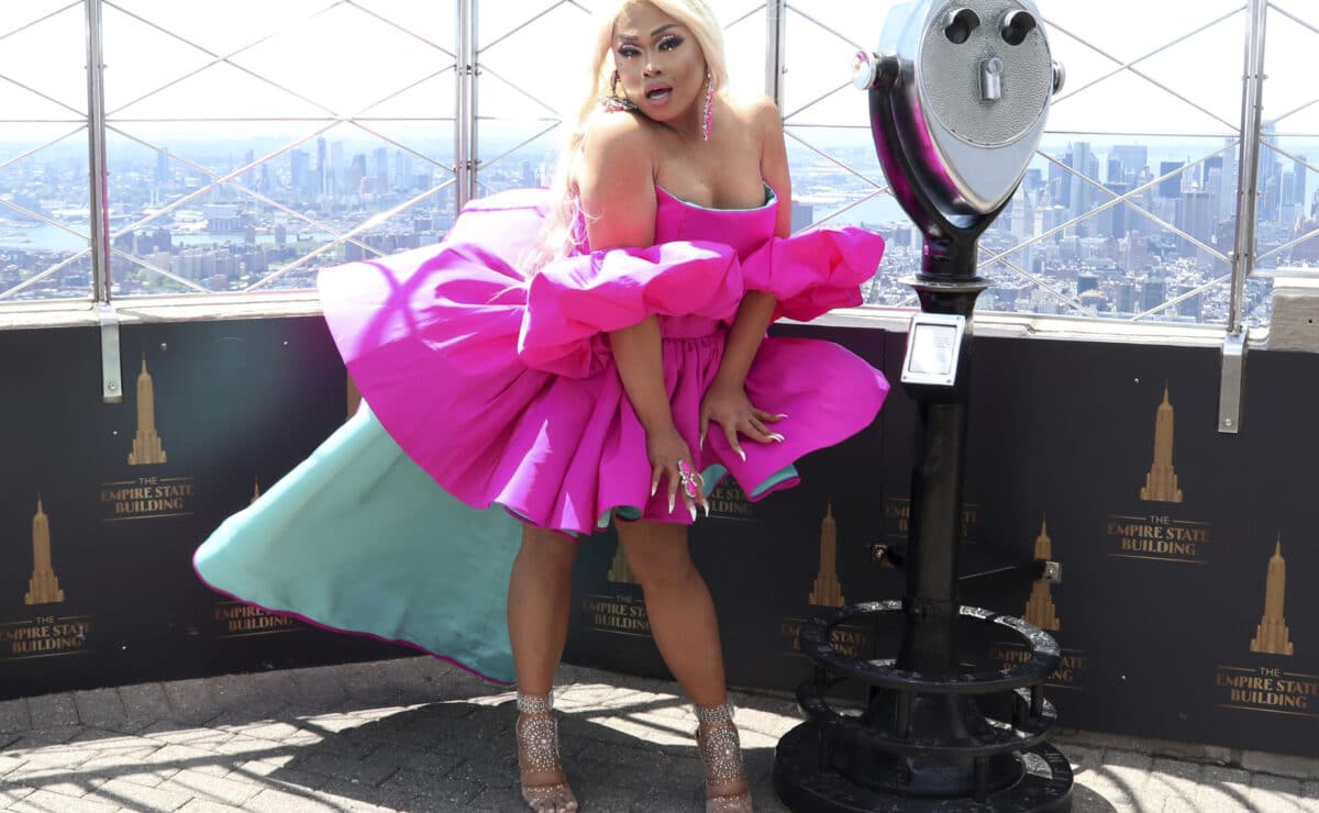 Jiggly Caliente