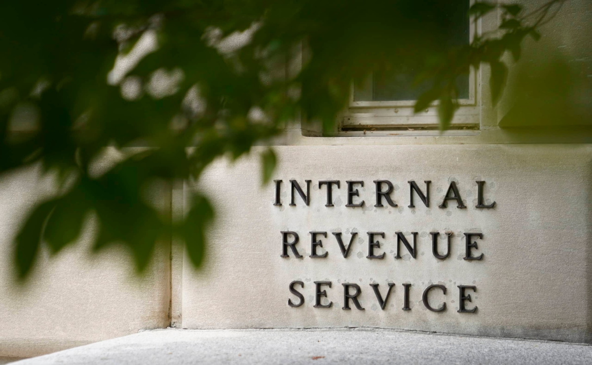 Getting the IRS on the phone is more difficult this tax filing season, experts say